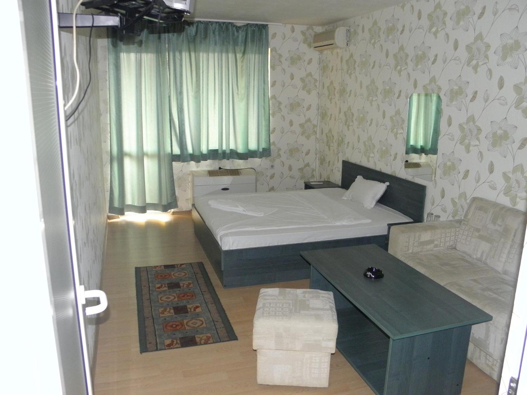 Hotel Pilevski Blagoevgrad Extérieur photo